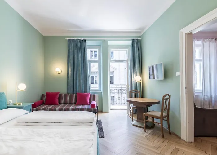 Cooper L Laurenz * Bolzano