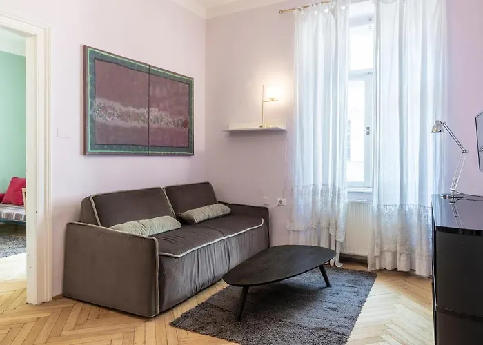 Cooper L Laurenz Lägenhet Bolzano