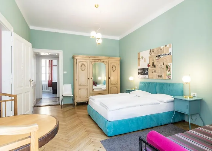 Cooper L Laurenz 아파트